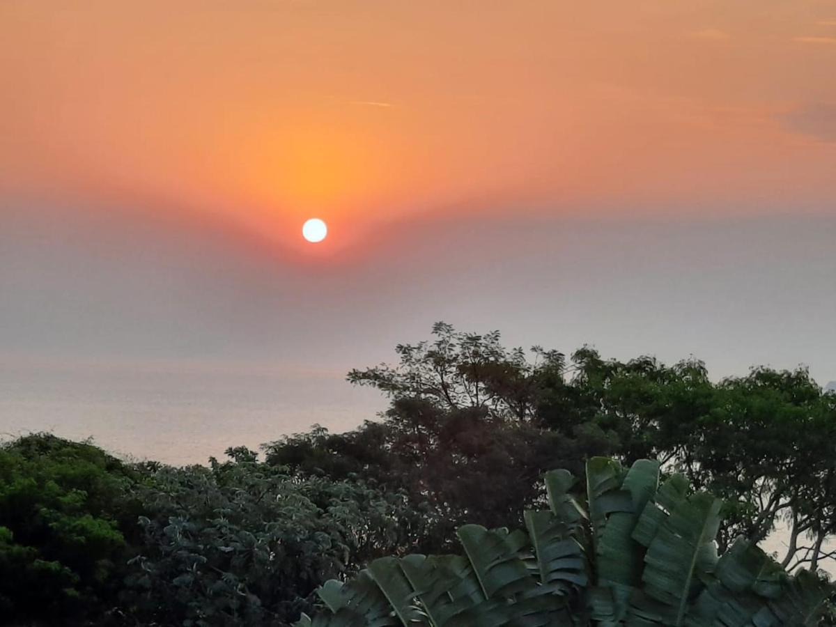 Casa Em Condominio Com Vista Para O Mar 伊利亚贝拉 外观 照片